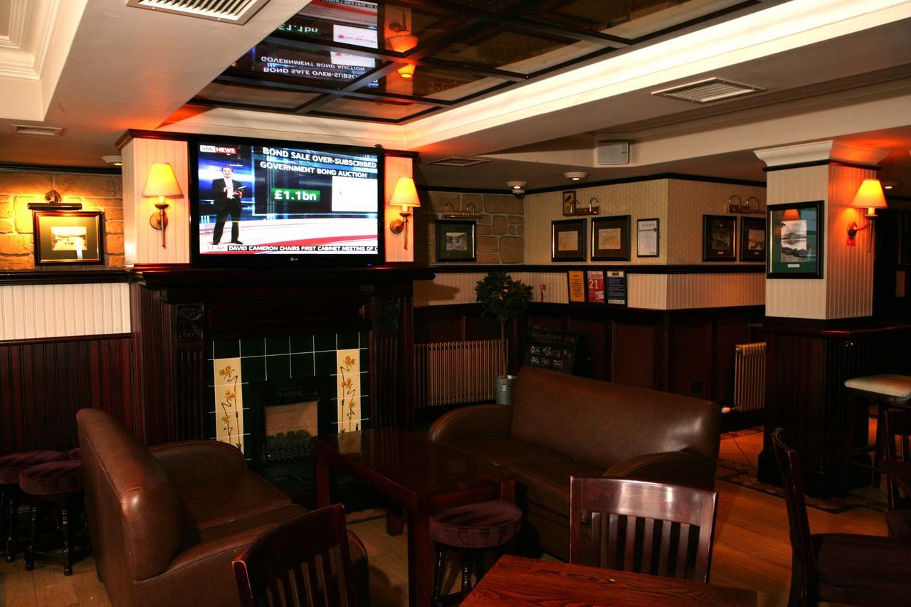 The Waterhouse Inn Balloch Buitenkant foto