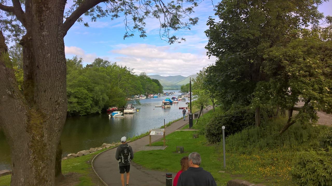 The Waterhouse Inn Balloch Buitenkant foto