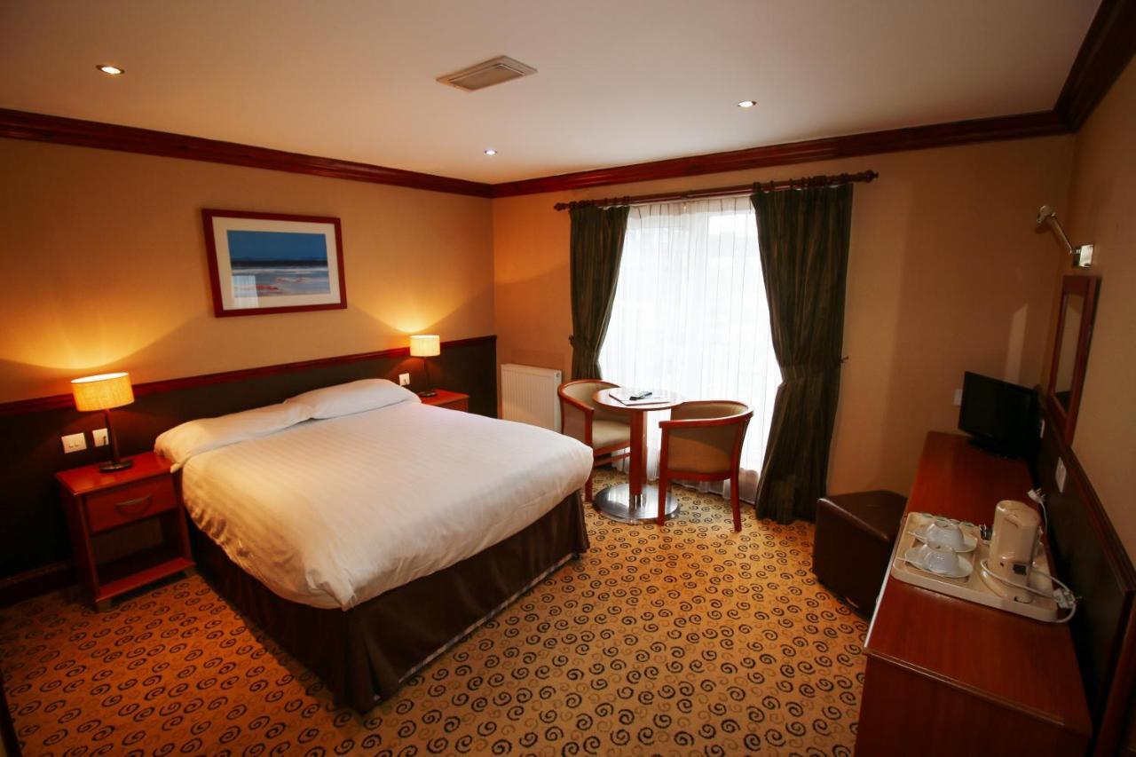 The Waterhouse Inn Balloch Buitenkant foto