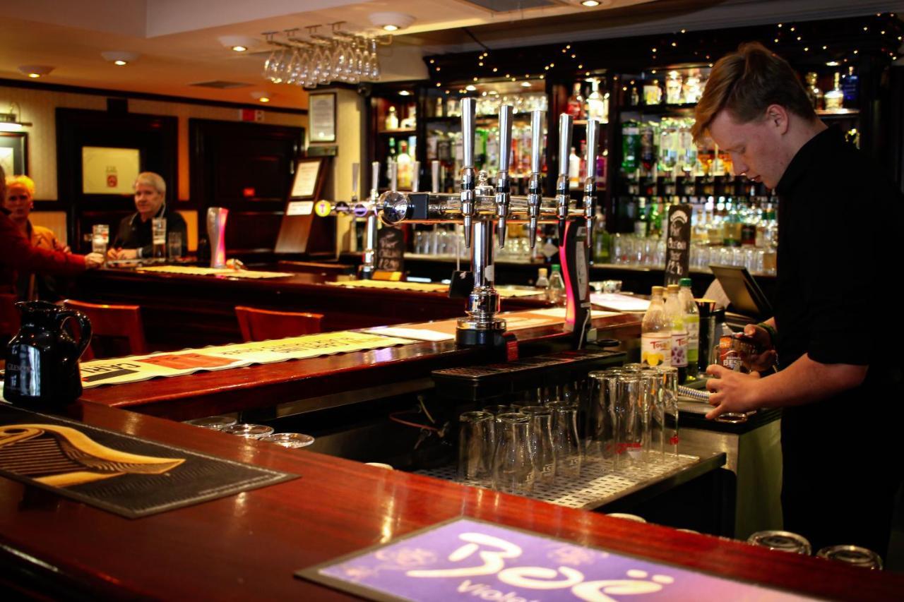 The Waterhouse Inn Balloch Buitenkant foto