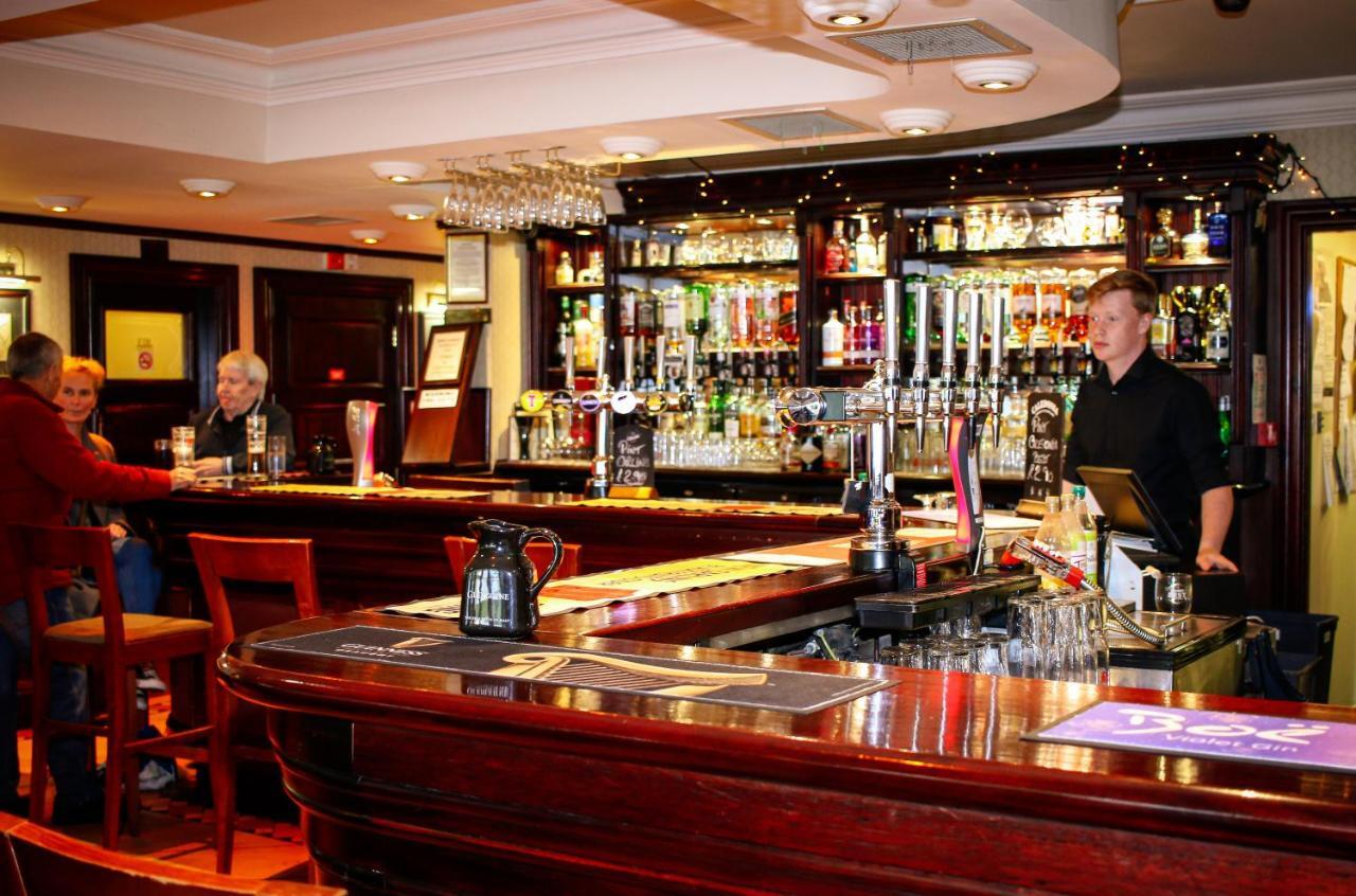 The Waterhouse Inn Balloch Buitenkant foto