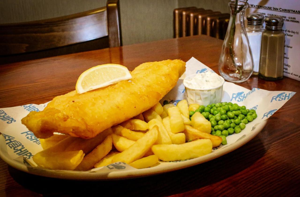 The Waterhouse Inn Balloch Buitenkant foto